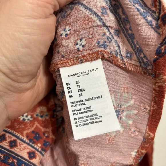 New! American Eagle Outfitters Boho Floral Peasant Cropped Blouse - Picture 7 of 8
